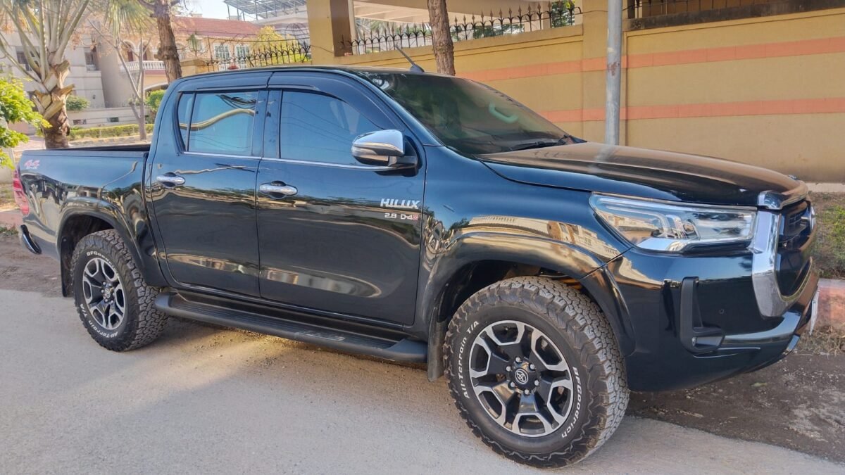 Bulletproof Car Rental in Islamabad | Armored B6 & B6+ Vehicles image