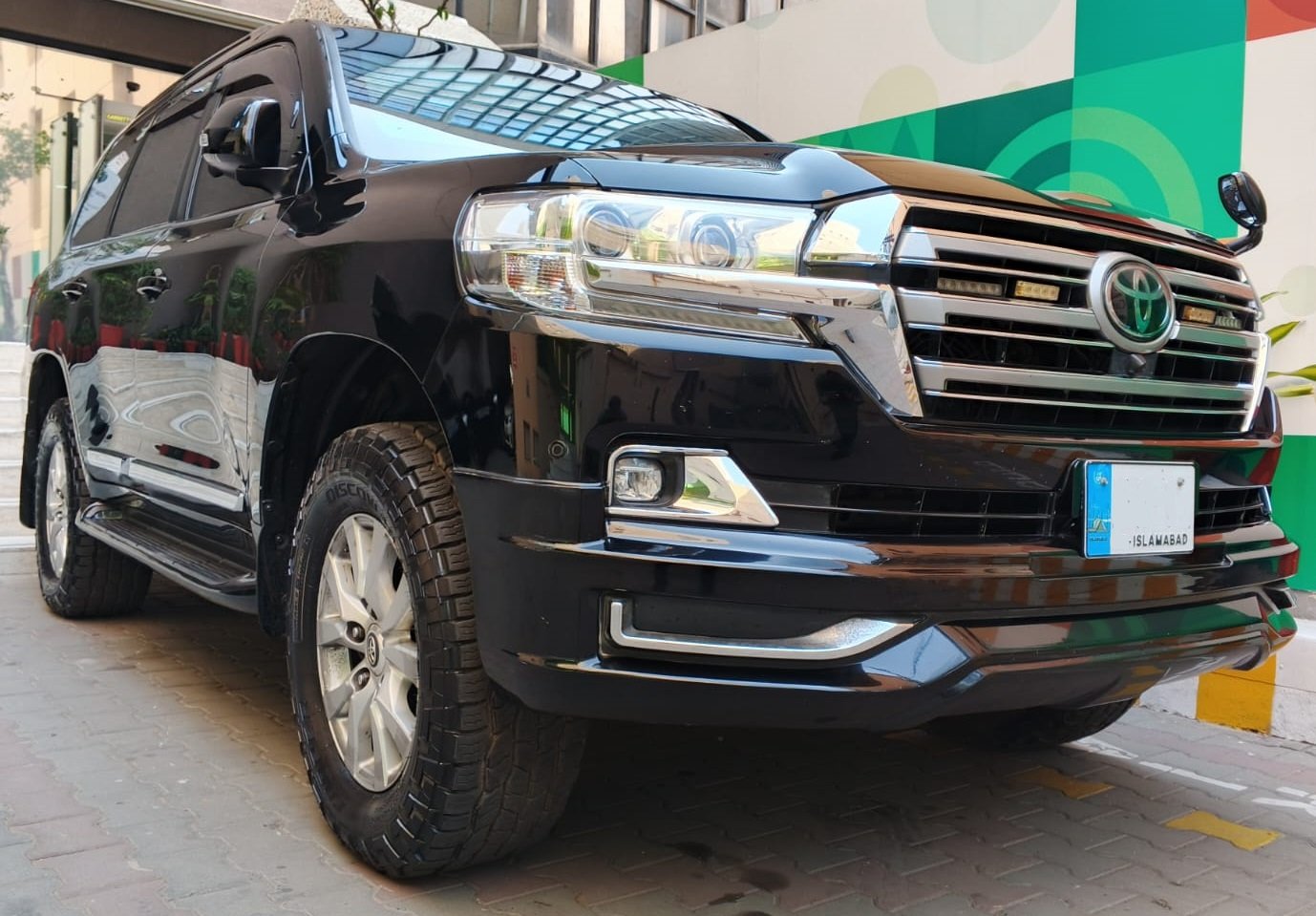 Bulletproof & Armored Car Rental in Karachi – B6/B6+ Certified image